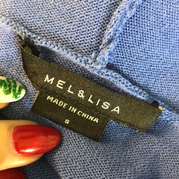 Mel & Lisa Hooded Sweater Cotton Blue Bell Sleeves Size Small Kangaroo Pocket - Picture 8 of 9